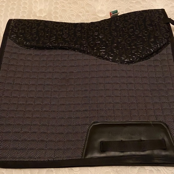 Horseware Ireland Dressage Saddle Pad - Picture 3 of 11